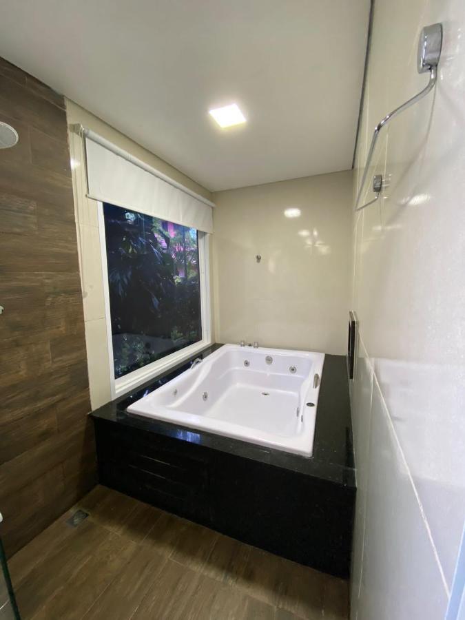 Trakai Suites Ubatuba Eksteriør bilde